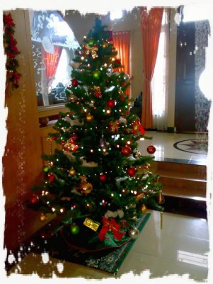 christmas-tree.jpg